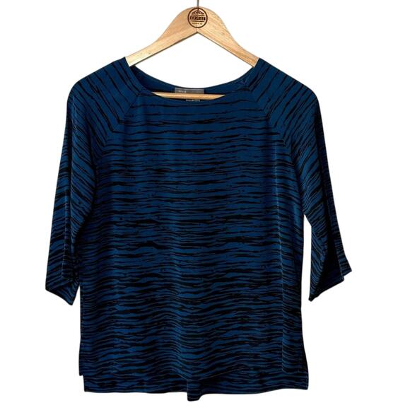 Vince Women’s 100% Silk Horizontal Animal Print Blouse Blue Black Size XSmall - Picture 1 of 9